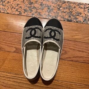 CHANEL Monochrome Espadrilles